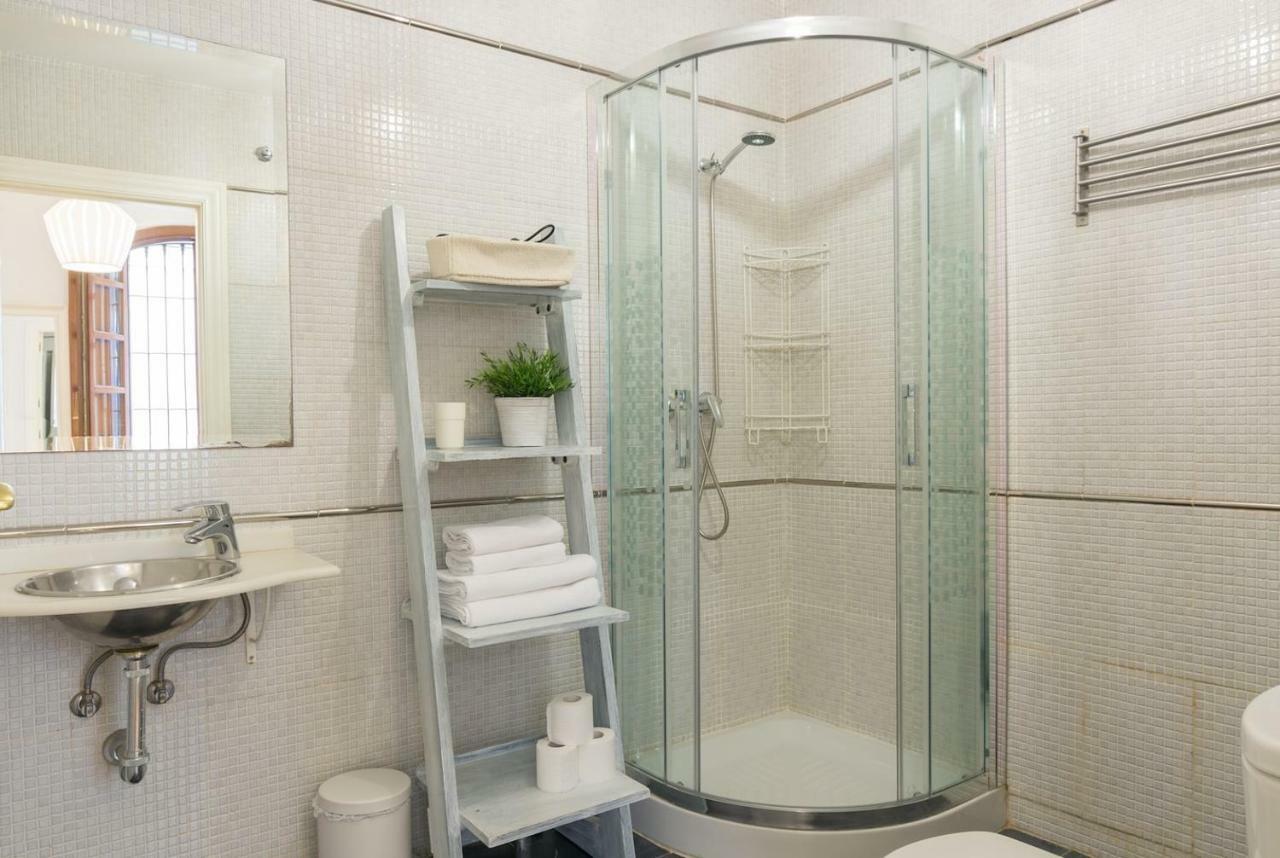 Lyrioshomes Malaga La Merced Centro Eksteriør bilde